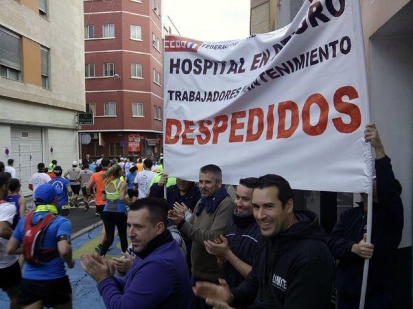 Concentraci&oacute;n martes 27 #rodeaelhospital trabajadores de mantenimiento del Hospital Negrin