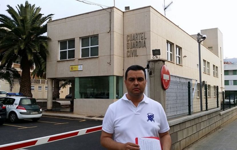 Denuncia de Juntos Por Gu&iacute;a por el robo de varios soportes de carteler&iacute;a
