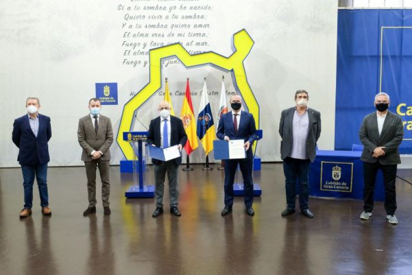 El Cabildo y la capital de la Isla suman fuerzas para agilizar la contrataci&oacute;n p&uacute;blica