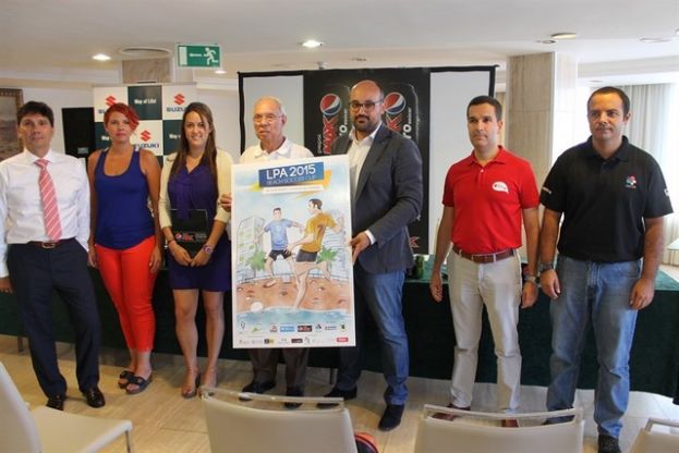 Cartel del primer Torneo Federado de F&uacute;tbol Playa