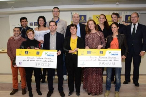 Entregan la recaudaci&oacute;n de los Embajadores Solidarios del DISA Gran Canaria Marat&oacute;n