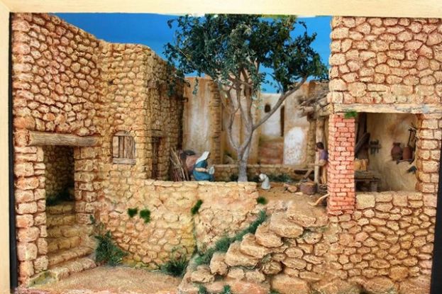 Exposici&oacute;n con piezas artesanales de los belenistas Pedro Armas y Julia Gonz&aacute;lez