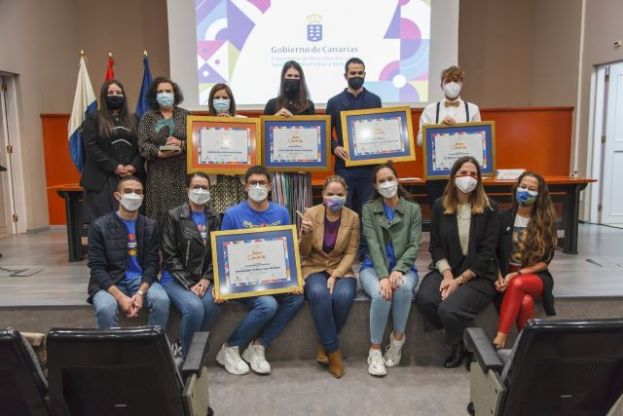 Juventud entrega los premios a las iniciativas juveniles que contribuyen a &ldquo;una sociedad m&aacute;s igualitaria y justa&rdquo;