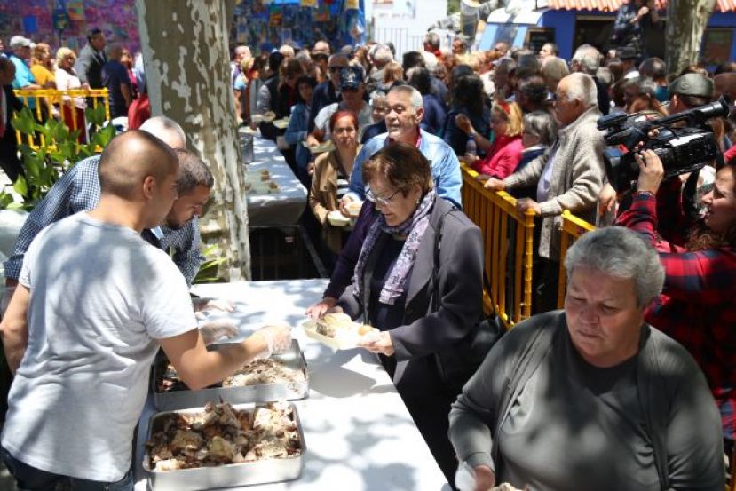Valleseco celebra la fiesta del Asado del Cochino