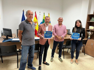 Gáldar: Teodoro Sosa visita las obras de mejora de la Sociedad U.D. Barrial