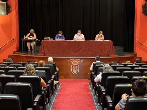El Alcalde de Gu&iacute;a, Pedro Rodr&iacute;guez, ha presidido hoy el Consejo Escolar Municipal