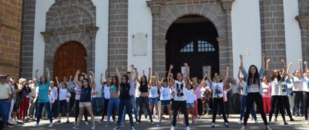 Teror: 'D&iacute;a Mundial de la Danza' y concierto 'comestible'