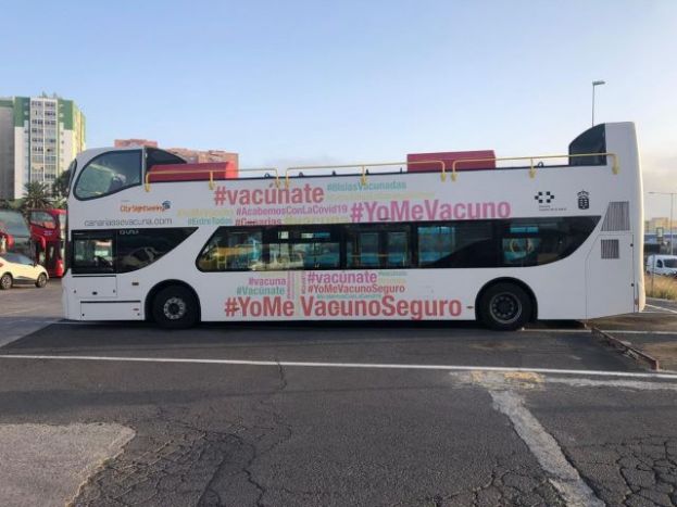 Dos vacuguaguas del SCS acercan la vacunaci&oacute;n contra la COVID-19 a la poblaci&oacute;n de Gran Canaria y Tenerife