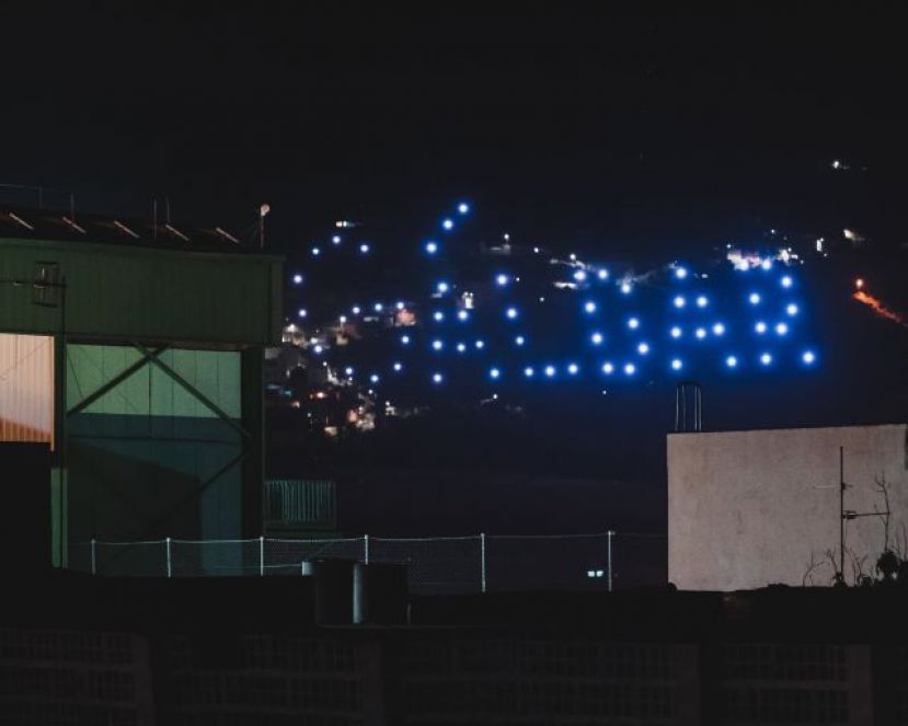 El cielo de G&aacute;ldar se ilumin&oacute; de magia y solidaridad con el espect&aacute;culo de luz