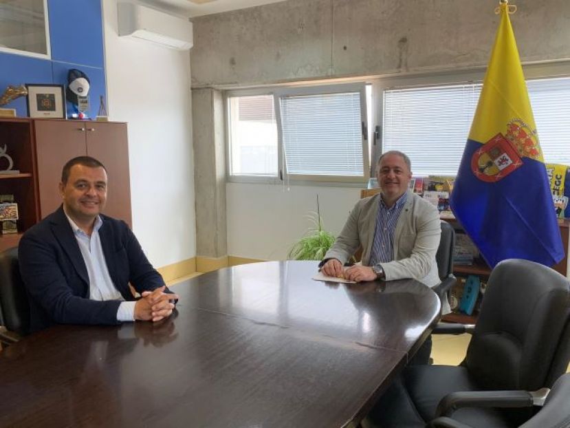 Gu&iacute;a: M&aacute;s de 300.000 euros para la cubierta de la cancha de Monta&ntilde;a Alta
