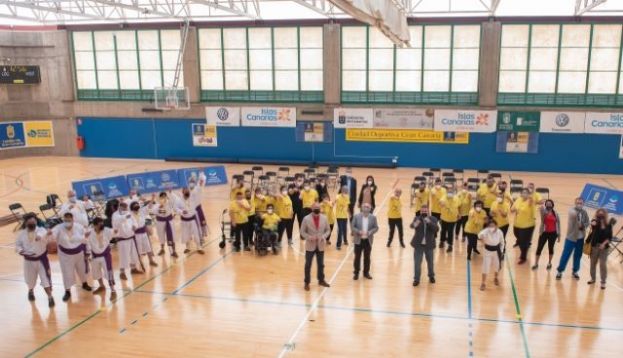 M&aacute;s de 70 garrotistas participan en el I Campeonato de Lucha del Garrote Adaptada de Gran Canaria