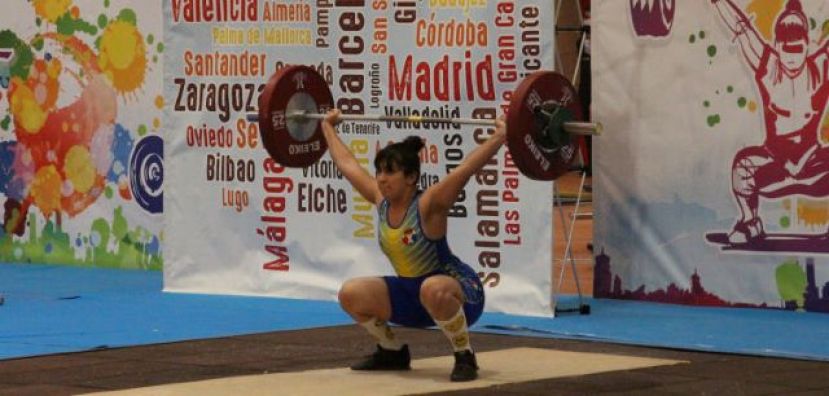 Arucas: &Eacute;rika Ruiz Espino, campeona de Espa&ntilde;a junior de halterofilia