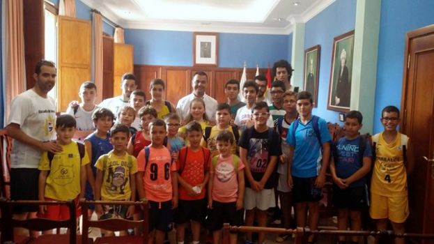 El Cenobio Valer&oacute;n Baloncesto Gu&iacute;a visitaron hoy las Casas Consistoriales