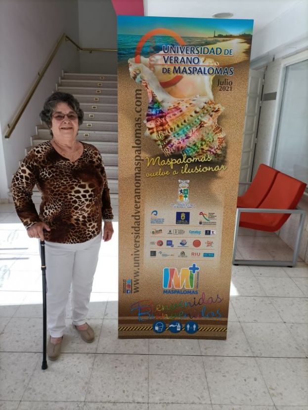 ELSA VEGA: &ldquo;TOM&Aacute;S MORALES FUE EL POETA MODERNISTA POR EXCELENCIA DE CANARIAS Y DE TODO EL PA&Iacute;S&rdquo;