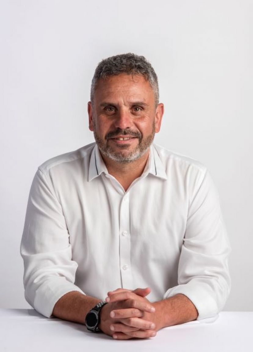 Art&iacute;culo de opini&oacute;n de Alfredo Gon&ccedil;alves Ferreira: Carretera del Norte