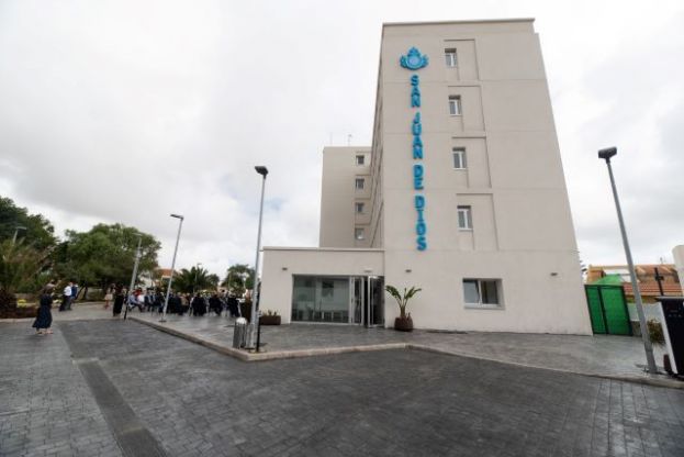 El Cabildo y San Juan de Dios conciertan 60 plazas para personas dependientes por problemas de salud mental en Zurbar&aacute;n