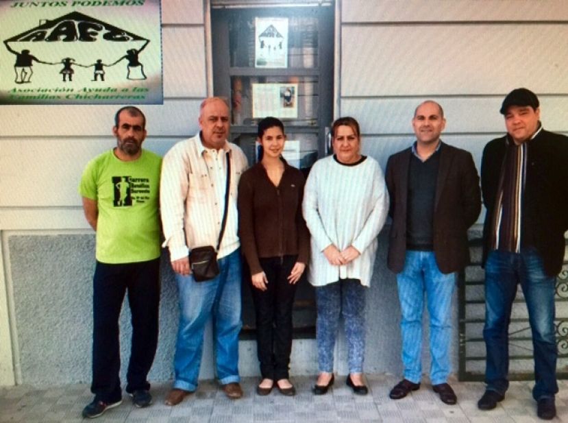 Visita a la ONG &ldquo;Asociaci&oacute;n ayuda a las familias chicharreras&rdquo;