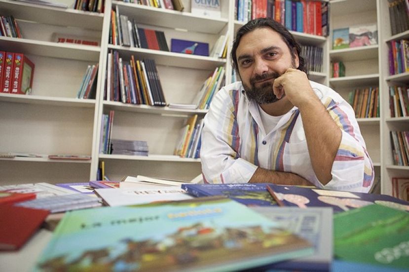 El narrador catal&aacute;n Pep Bruno imparte en la Biblioteca Insular un taller
