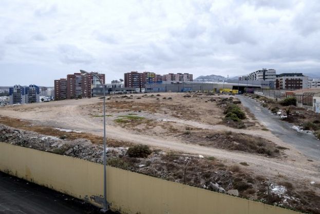 El Cabildo compra la parcela de 21.000 m2 anexa a Infecar por 1,2 millones de euros