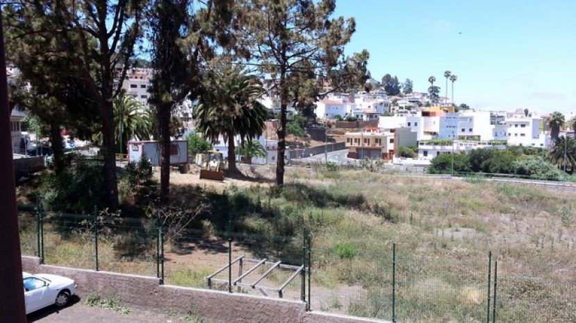 Teror: El Ayuntamiento abre este domingo 100 nuevas plazas de aparcamiento