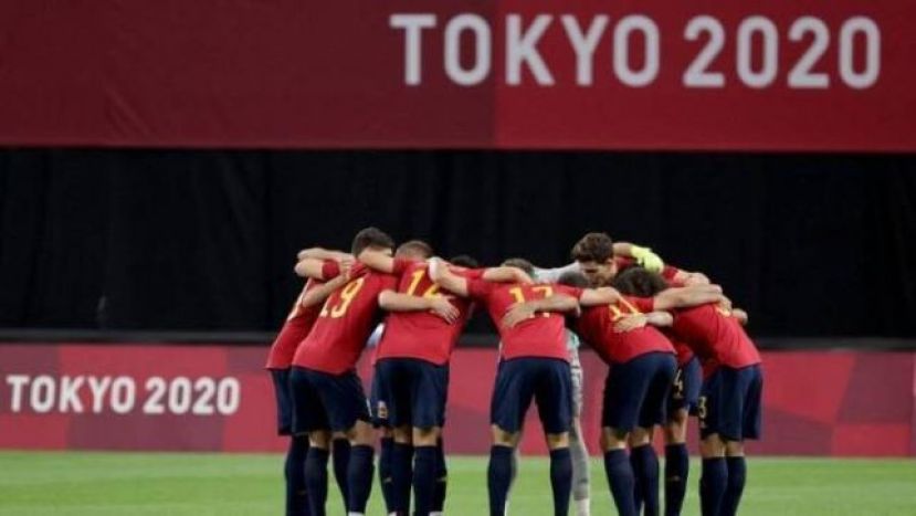 Espa&ntilde;a, primera de grupo tras un empate ag&oacute;nico ante Argentina