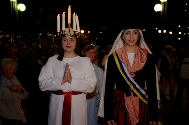 Coronaci&oacute;n de la Luc&iacute;a Sueca y la Luc&iacute;a Canaria