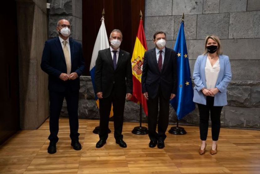 Torres recibe la confirmaci&oacute;n de que se mantendr&aacute; la ficha financiera anual de 268,5 millones del Posei hasta 2027