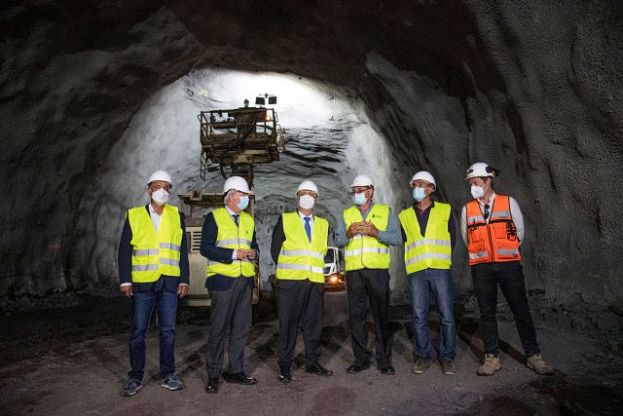 Las obras de la segunda fase de la carretera de La Aldea alcanzan los 2.000 metros de t&uacute;neles excavados