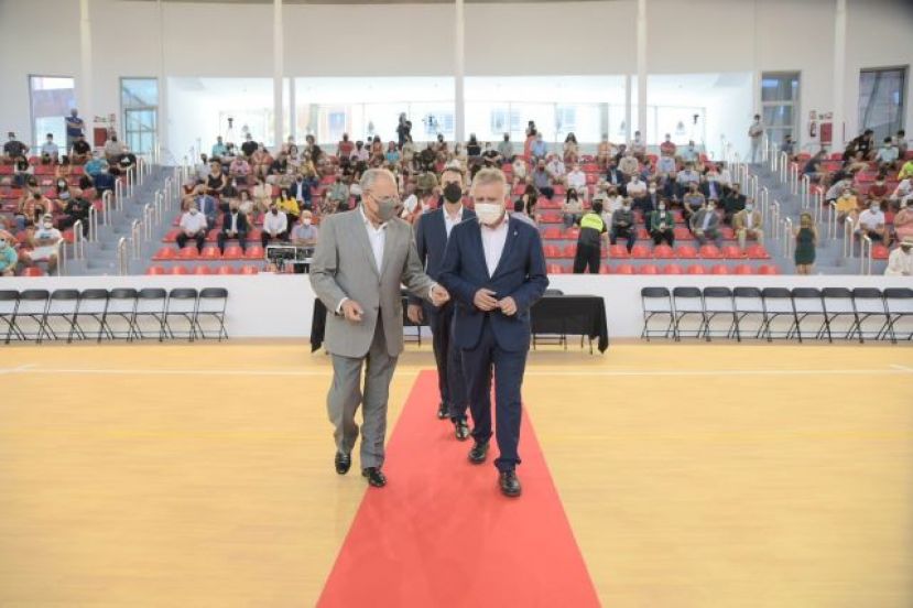La Gomera estrena pabell&oacute;n multifuncional que ser&aacute; eje del deporte y la cultura (V&iacute;deo)