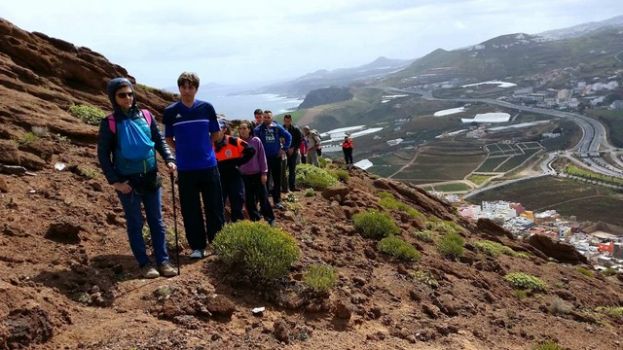 Gu&iacute;a: Gran &eacute;xito de participaci&oacute;n en la caminata al Pico de La Atalaya