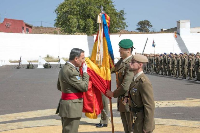 Renovaci&oacute;n de Jura de Bandera del General Jefe del Estado Mayor por pase a la Reserva