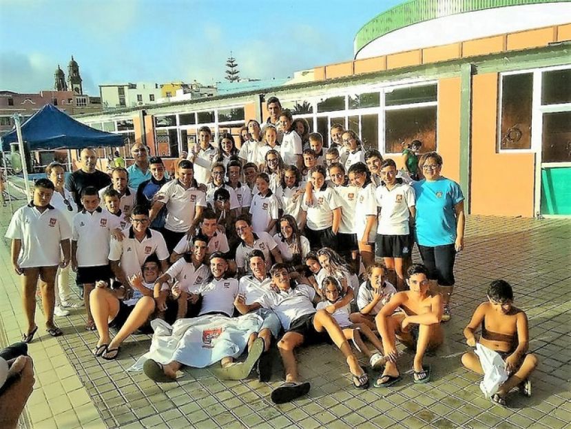 El Club Nataci&oacute;n Gu&iacute;a clausura en julio otra exitosa temporada