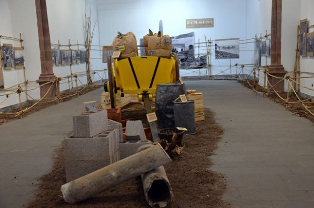 Gu&iacute;a: Historiadores de Tenerife visitan la Exposici&oacute;n de los Ingleses del Norte
