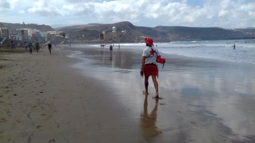 Cruz Roja comunica el balance del "Plan de Playas Canarias 2020"