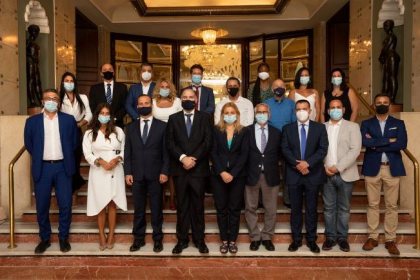 Reuni&oacute;n de Empresarios del Atl&aacute;ntico y Sebasti&aacute;n Grisale&ntilde;a en el Santa Catalina