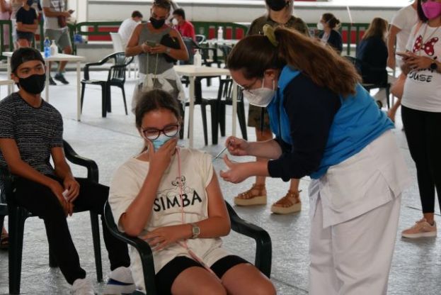 Sanidad activa vacunaci&oacute;n sin cita para residentes mayores de 12 a&ntilde;os en Canarias