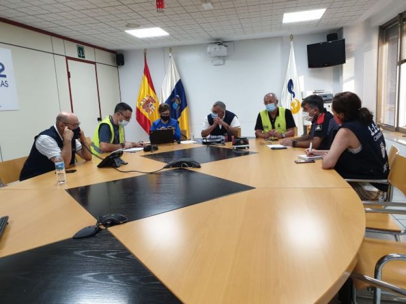 El Gobierno de Canarias declara el nivel 2 y asume la direcci&oacute;n del incendio en La Palma