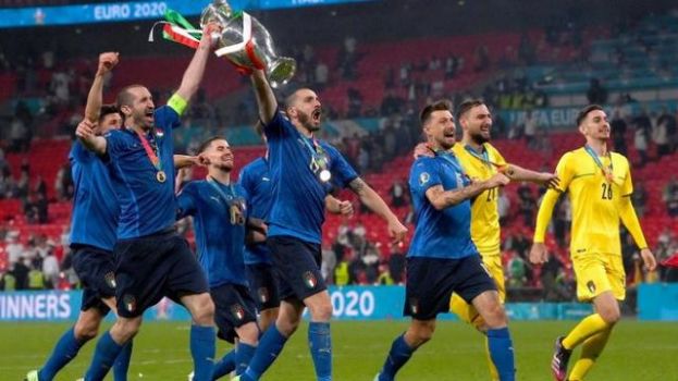 La final de la Euro en Wembley, un evento de "superpropagaci&oacute;n" del COVID-19