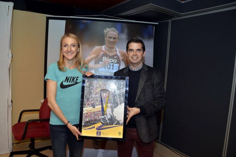 Lucas Bravo de Laguna presenta a la madrina del Disa Gran Canaria Marat&oacute;n, Paula Radcliffe