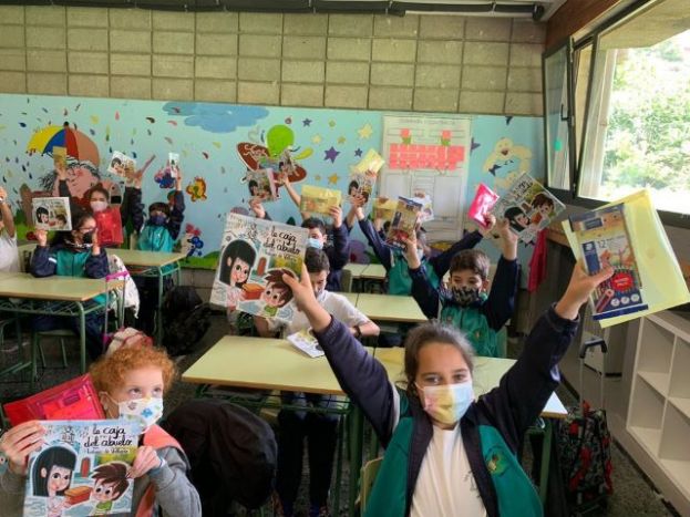 Valleseco entreg&oacute; a final de curso el libro &ldquo;La caja del abuelo&rdquo; al alumnado
