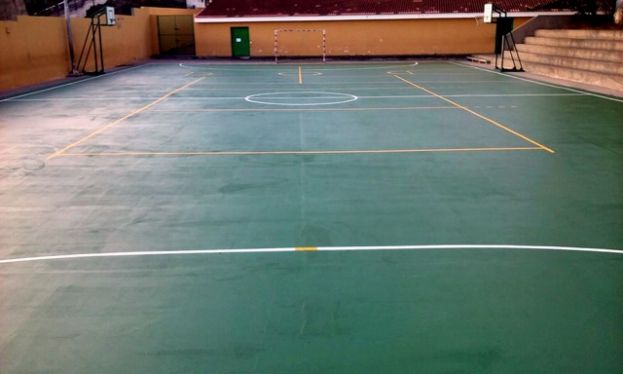 G&aacute;ldar: El Ayuntamiento acondiciona la cancha del Colegio de San Isidro