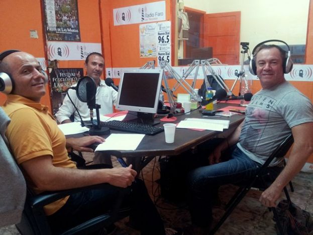 Este jueves, 21-05-15, se emiti&oacute; Poesia Viva de La Atl&aacute;ntida