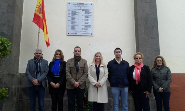Santa Br&iacute;gida: Homenaje a los ca&iacute;dos en la batalla del Bat&aacute;n