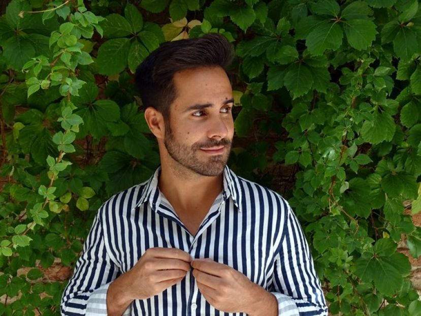 Adri&aacute;n Montesdeoca con su espect&aacute;culo &lsquo;Origen&rsquo; en el Teatro Hesp&eacute;rides de Gu&iacute;a