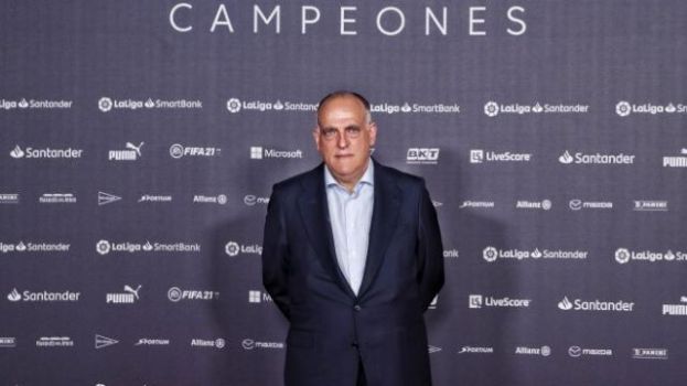 Tebas, sobre la Superliga: "Cada vez son m&aacute;s hermanas de la caridad"