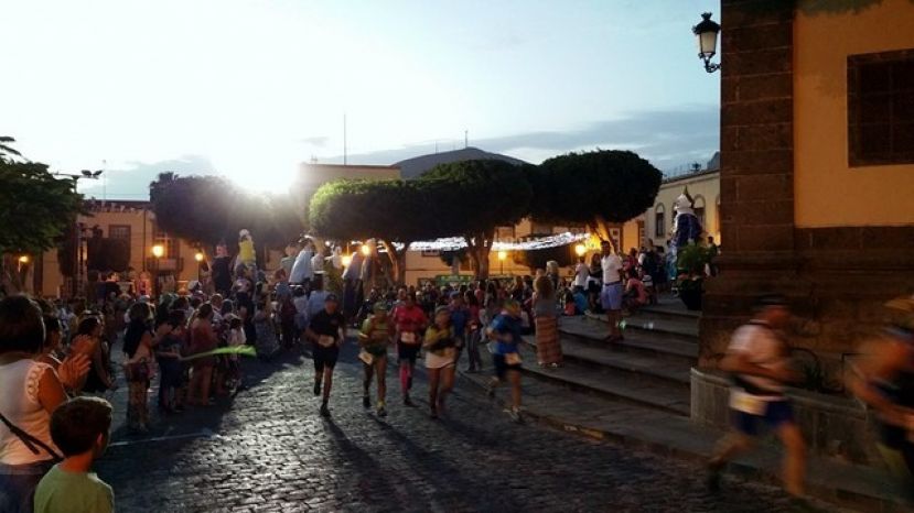 Samuel Ortega result&oacute; ganador de la VI Carrera Nocturna Ciudad de Gu&iacute;a