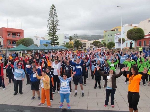 Gu&iacute;a: M&aacute;s de 400 personas en la II Carrera Popular para Personas con Discapacidad