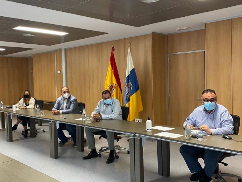 Sanidad y Transici&oacute;n Ecol&oacute;gica avanzan en la estrategia para hacer m&aacute;s sostenible el sistema sanitario