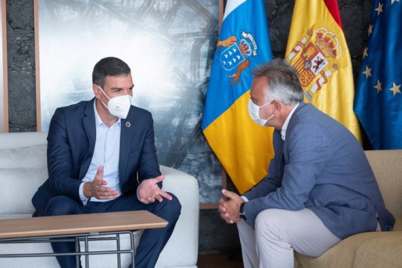 Torres y S&aacute;nchez se re&uacute;nen en Lanzarote para analizar cuestiones de Canarias