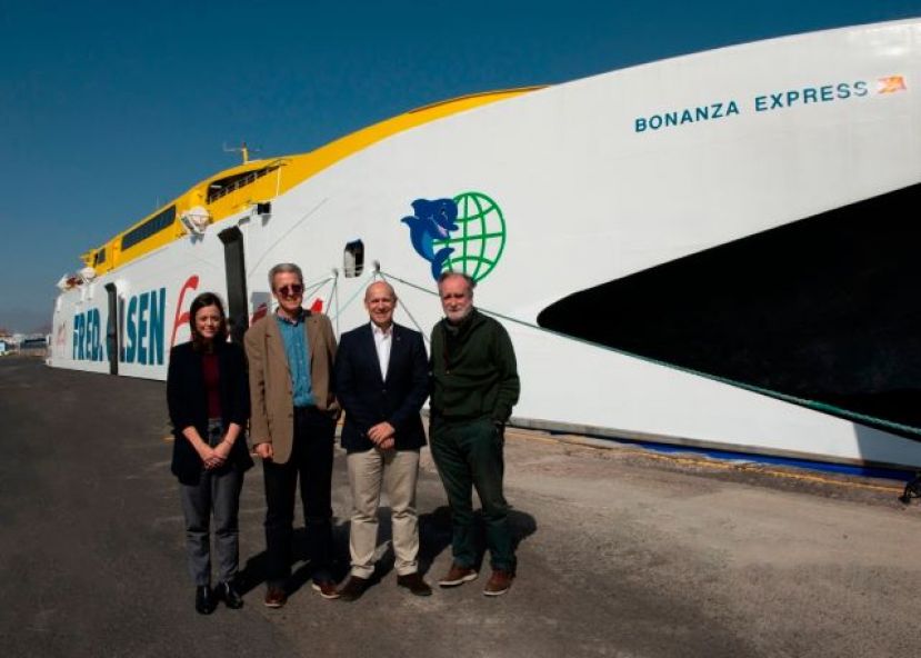 Fundaci&oacute;n C&eacute;sar Manrique y Fred.Olsen firman acuerdo de colaboraci&oacute;n